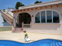Costa-Blanca-Chalet en Benissa con vista al mar!