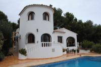 Cosy villa with sea views in La Fustera!