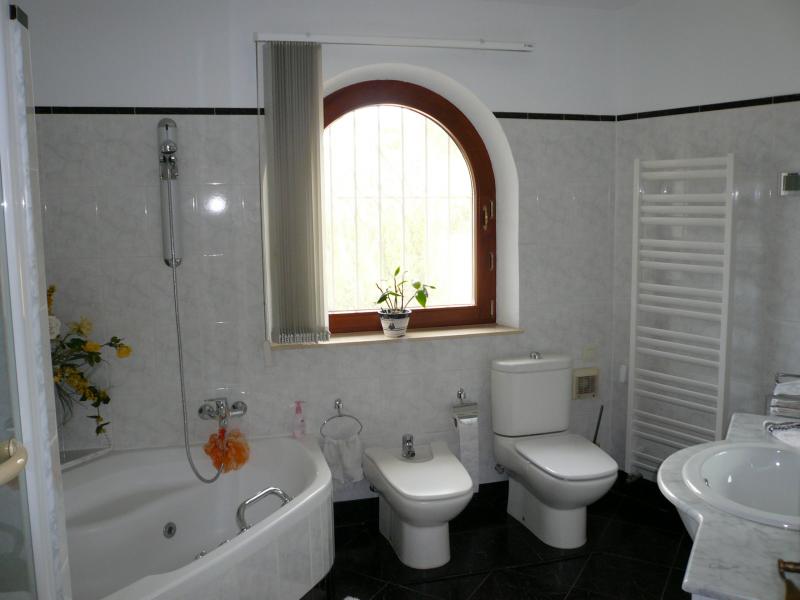 Close window